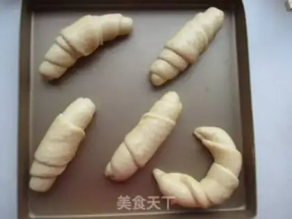 Make No creamed cheese rolls step 11