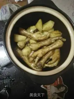 Make A casserole of beer and poaching potatoes step 5