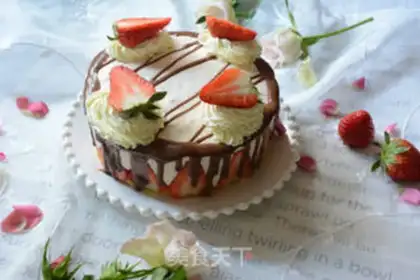 Make Chocolate strawberry mousse step 30