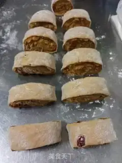 Make Red-tree red sugar buns step 9