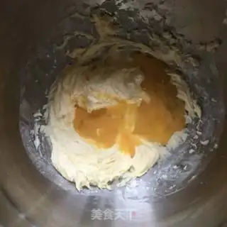 Make Rose cookies step 2