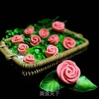 Make Rose cookies step 15