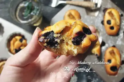 Make Blueberry Madeleine step 6