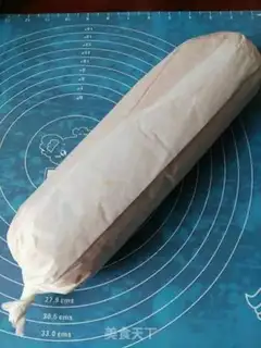 Make Strawberry cream rolls step 12