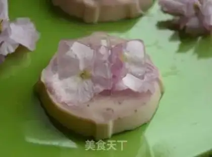 Make Cherry strawberry mousse step 15