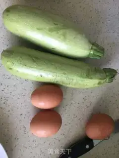 Make Scrambled eggs step 0