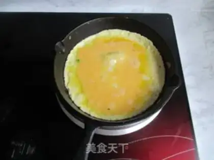 Make Spinach cheese fried eggs step 4