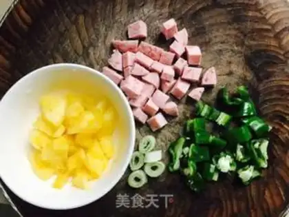 Make Pineapple rice step 5