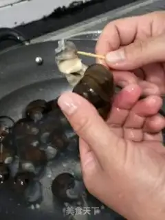 Make Red snail step 6