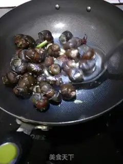 Make Red snail step 12