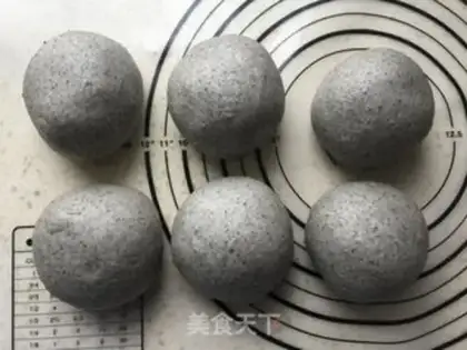 Make Milk, black sesame toast step 7