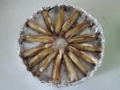 Make Salt roasted tarts step 3
