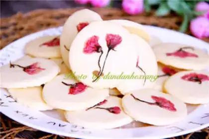 Make Sakura cookies step 10
