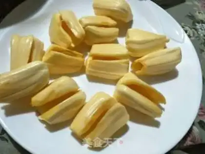 Make Pineapple rice step 3