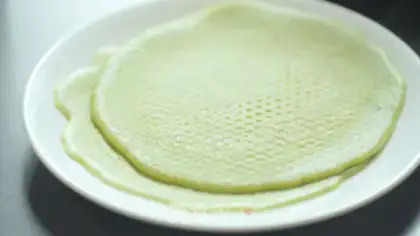 Make Gradient yogurt creative omelet step 5