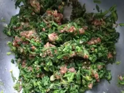 Make Wild celery and pork steam step 7
