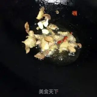 Make Straw mushroom fried meat step 3