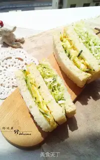 Make Vegetable sandwich step 10