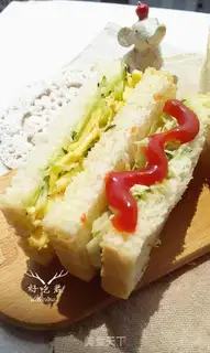 Make Vegetable sandwich step 13