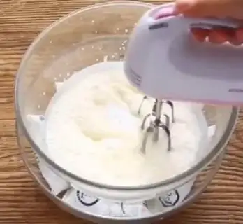 Make Strawberry lasagna step 12