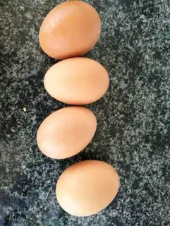 Make Fried eggs step 4