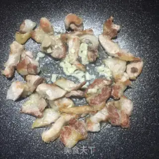 Make Spring fried meat step 3