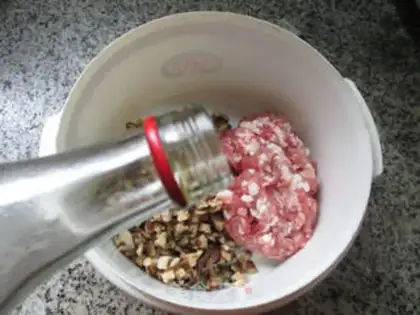Make A mushroom dumpling step 3