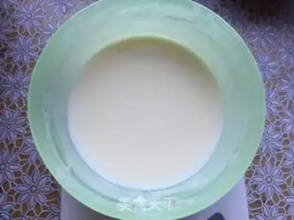 Make Fancy donut cake step 1