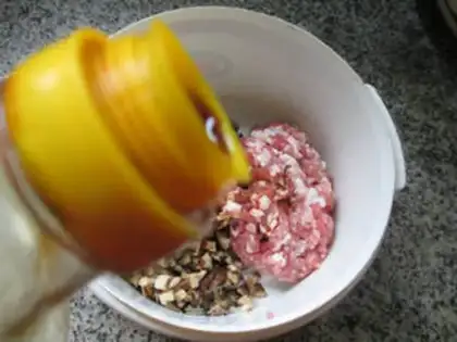 Make A mushroom dumpling step 4
