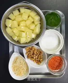 Make Greenstone salad step 0