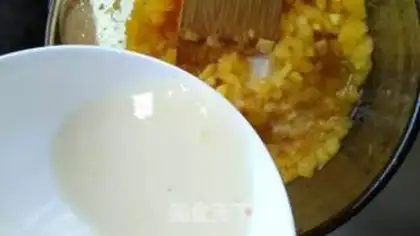 Make Simple pineapple pie step 4