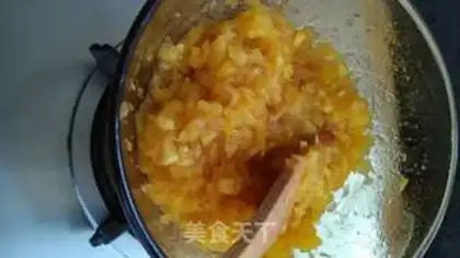 Make Simple pineapple pie step 5