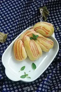 Make Butterflies on soft bread step 12