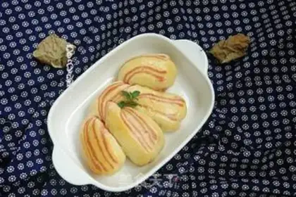Make Butterflies on soft bread step 13