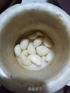 Make Garlic varnish step 4