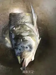 Make Spicy fish head step 1