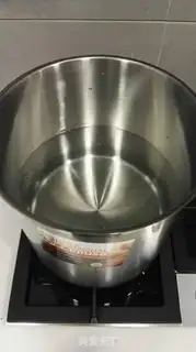 Make Colombian potato stew beef step 1