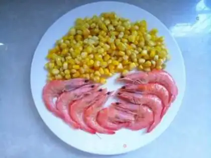 Make Shrimp corn fried rice step 0