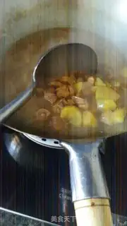 Make Curry chicken and potatoes step 10
