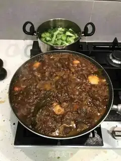 Make Colombian potato stew beef step 7