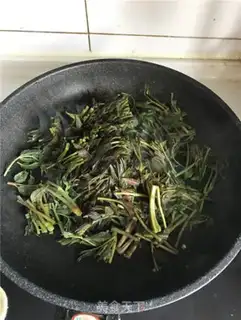 Make Fried eggs step 2