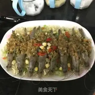 Make Garlic shrimp and noodles step 0