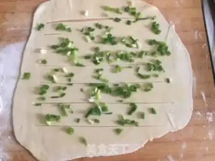 Make Hand grab cake step 2