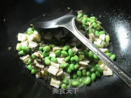 Make Snow pickles and mashed beans step 3