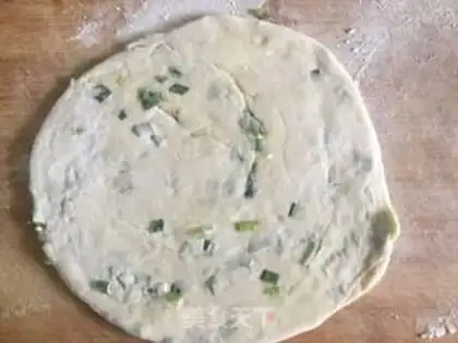 Make Hand grab cake step 4