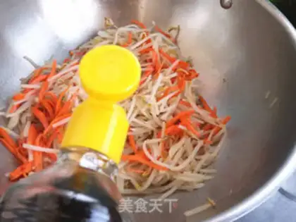 Make Bean sprouts with carrots step 5