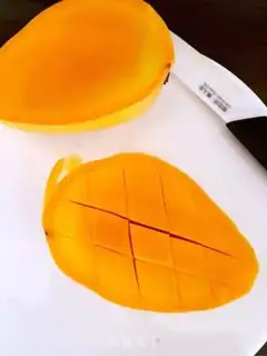 Make Fruit cups step 5