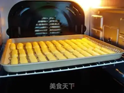 Make Zero extra finger cookies step 9