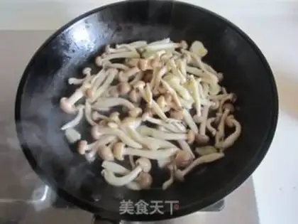 Make Crab mushrooms and smelts step 2