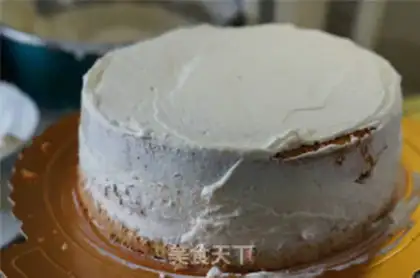Make Double cream twirl cake step 15